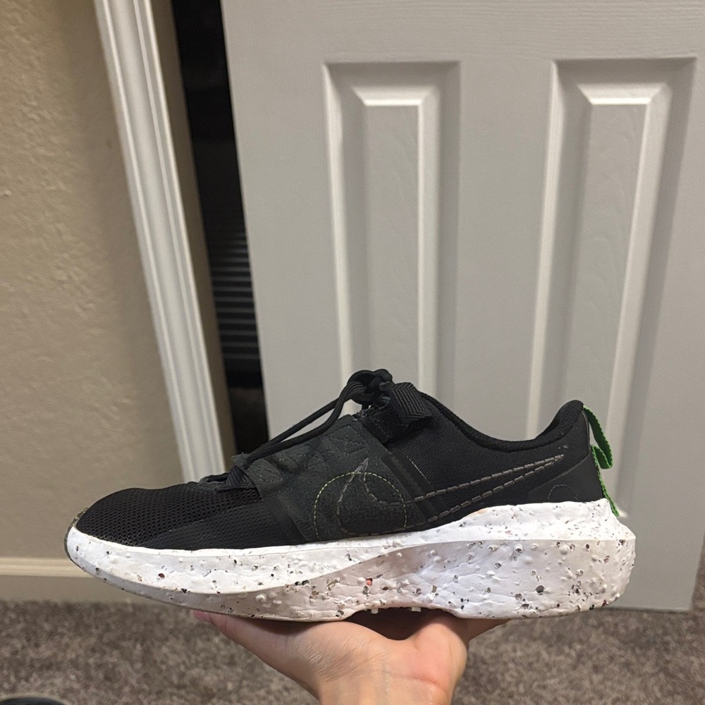 Nike Women's Sneakers Size 8
